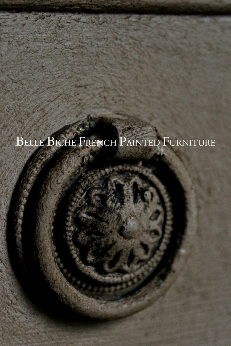 Two Drawer Serpentine Console