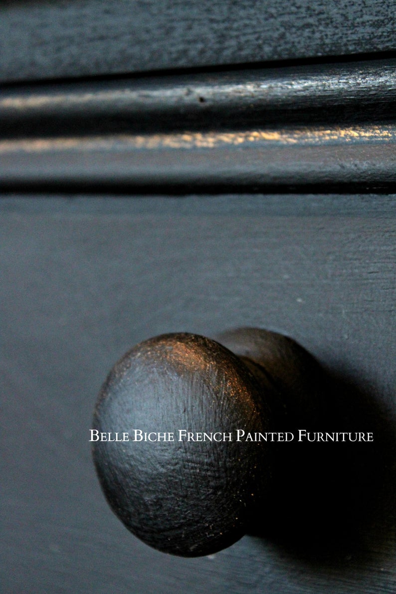 Capacious Parisian Noire 7-Drawer Tallboy Chest