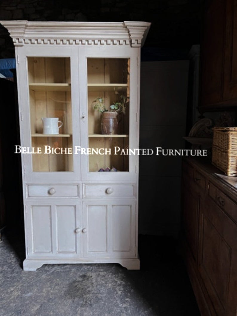 Provincial Style Continental Glazed Vitrine