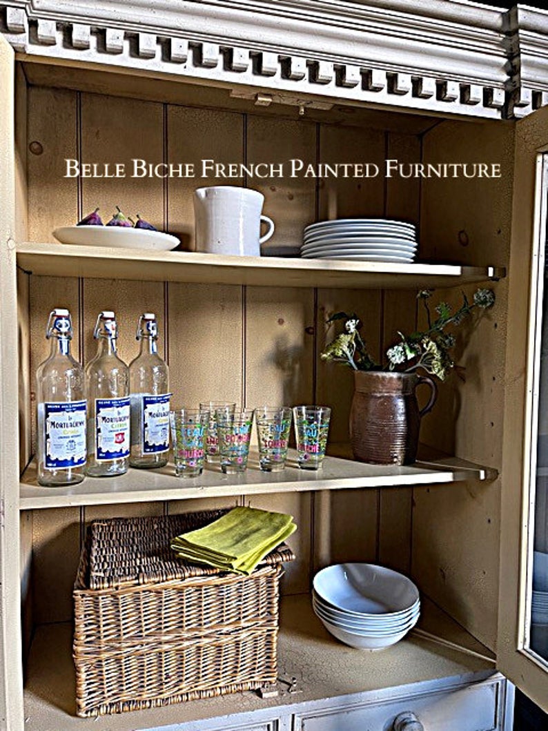 Provincial Style Continental Glazed Vitrine