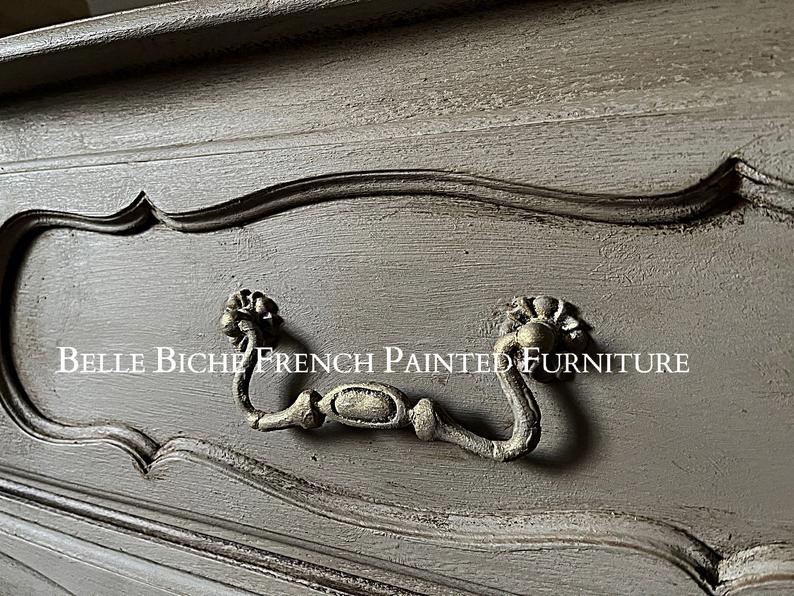 Original French Provincial Two over Two Chest Commode