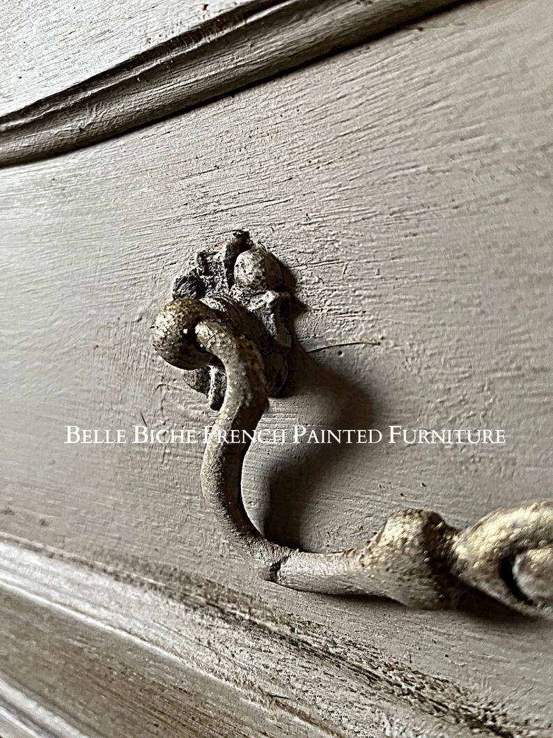 Original French Provincial Two over Two Chest Commode