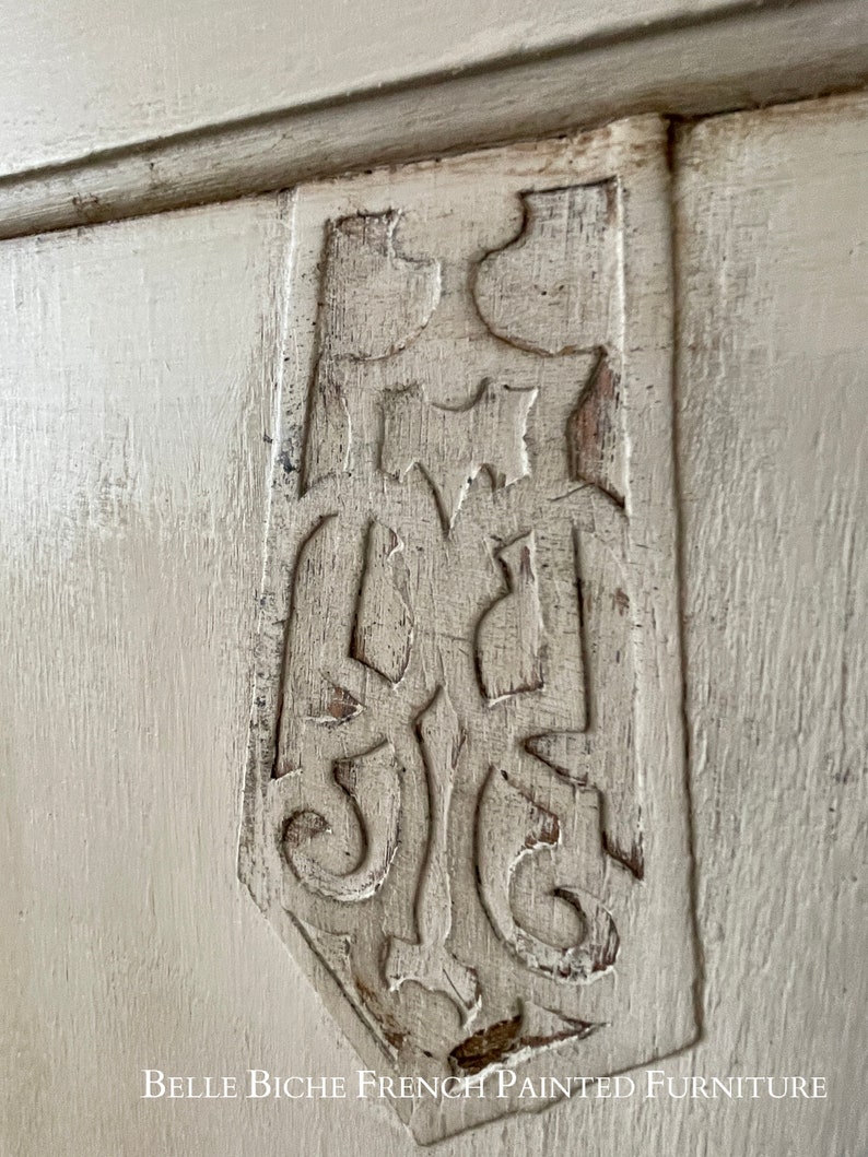 Pleasing Bijou 1920's Deco Wardrobe