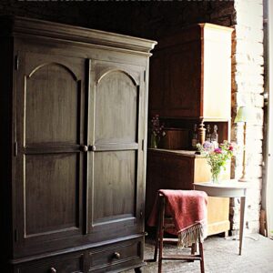 Parisian Noire Armoire