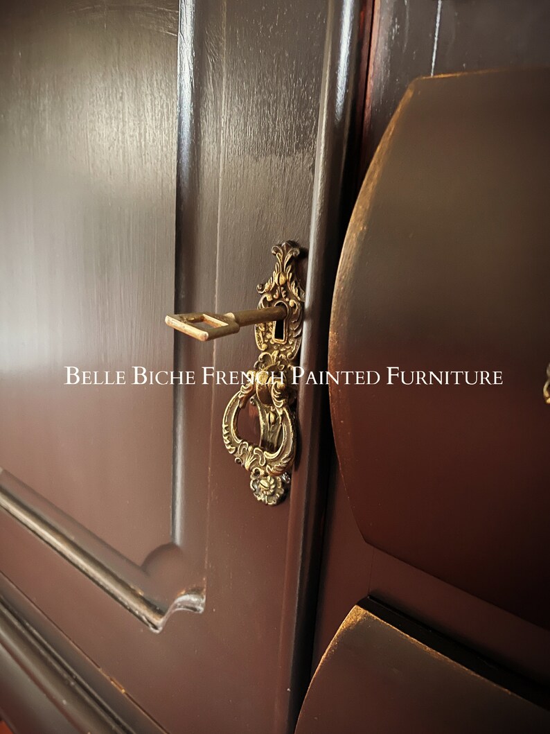 Colonial Style Sideboard