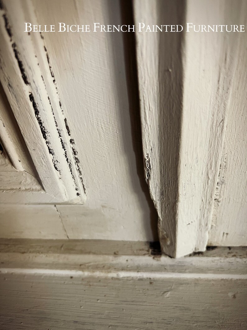 French Antique Buffet à Deux Corps