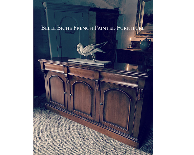 Spacious Colonial Style 3-Door Mahogany Sideboard Server