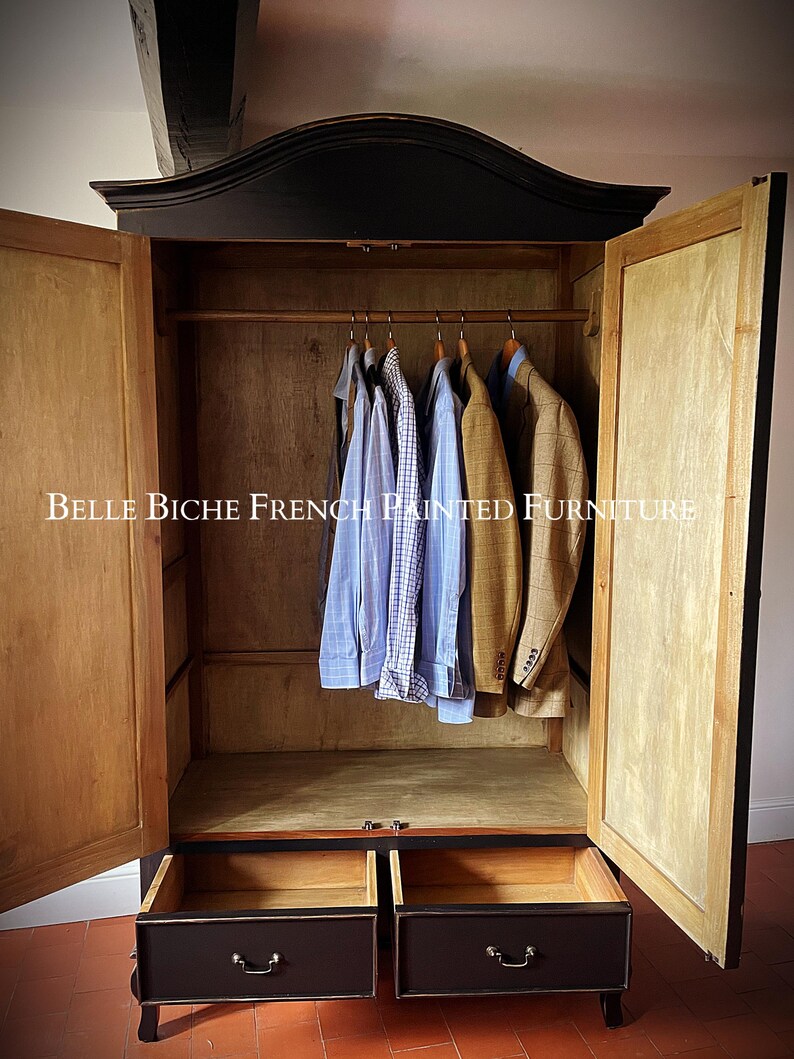 Bonnet Top Armoire