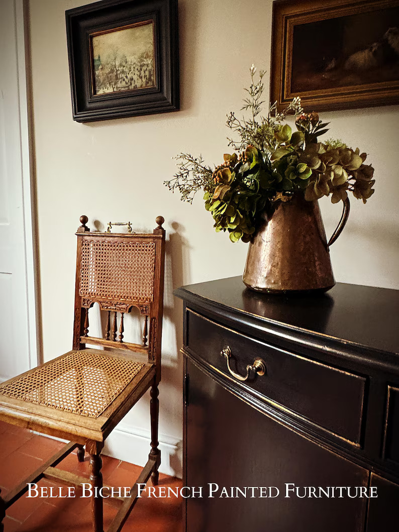 2-Door Bow Fronted Sideboard