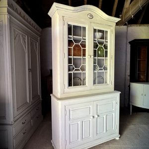 Pine Bonnet Top Glazed Dresser