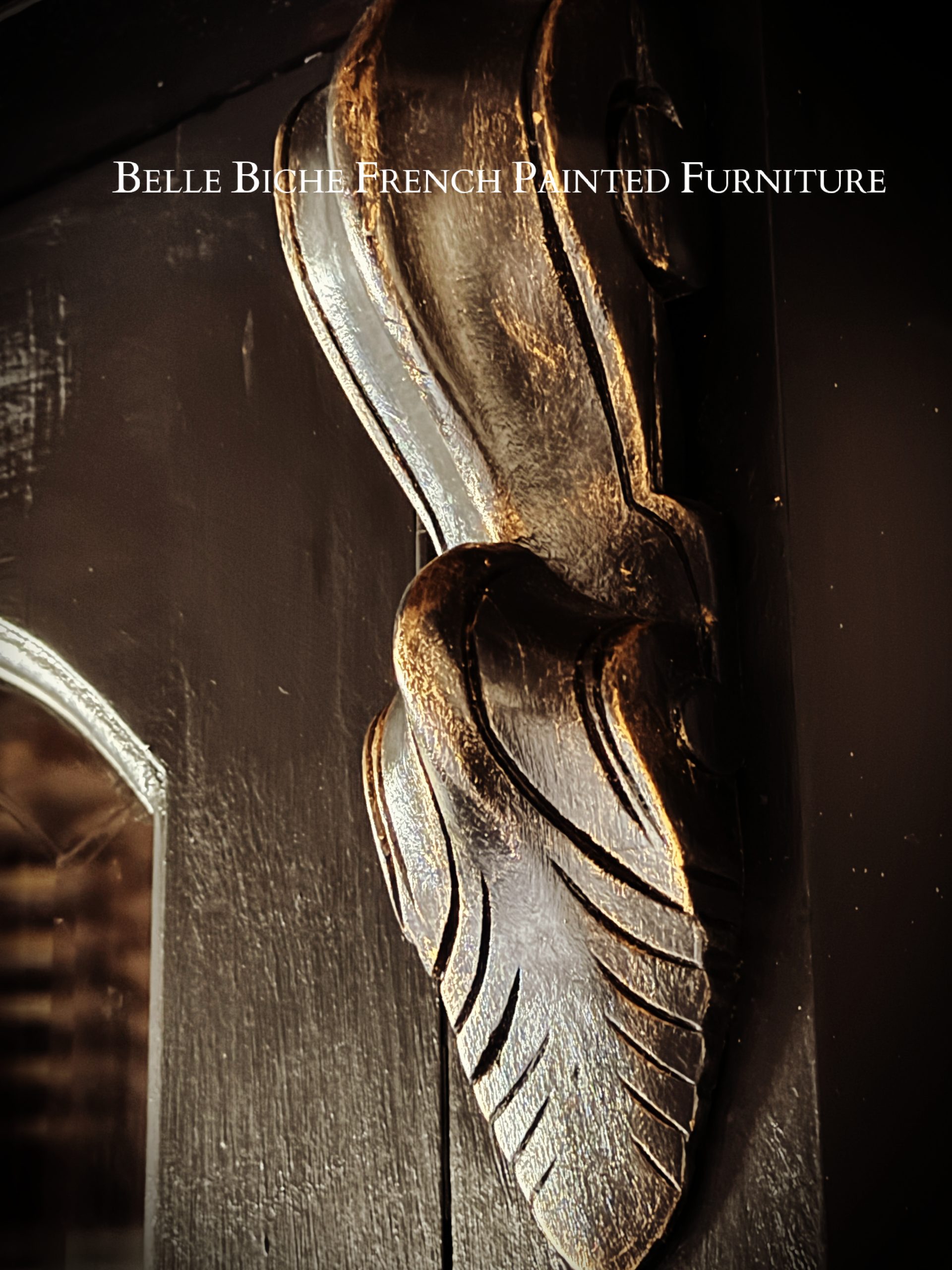 Glazed Dresser Display, in Noir